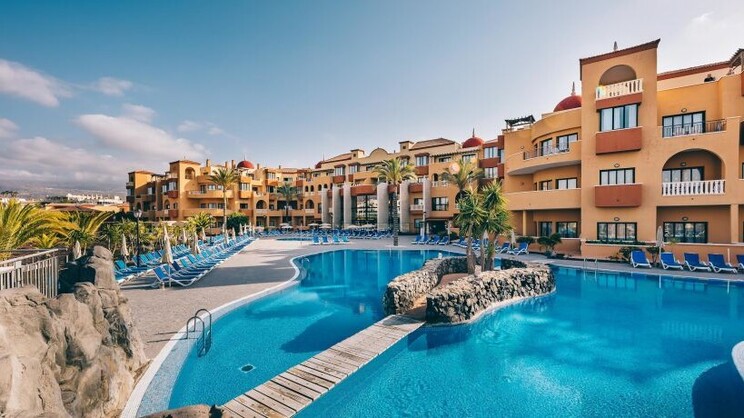 Grand Muthu Golf Plaza